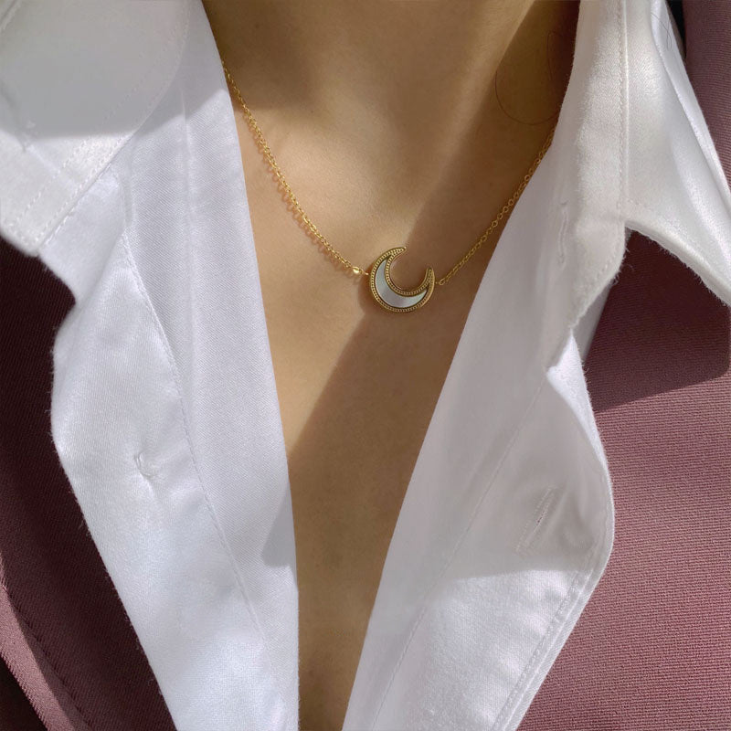 White Shell Mother-of-Friday Moon Goddess Necklace