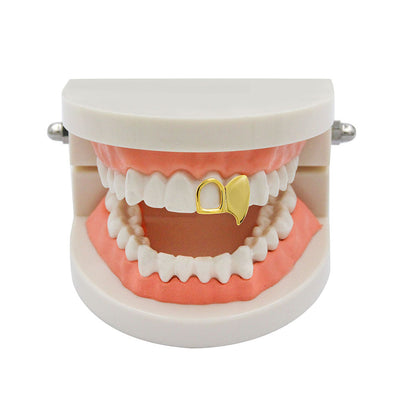 Gold-plated Two Pointed Teeth Hollow Out Tooth Socket Halloween Ornaments