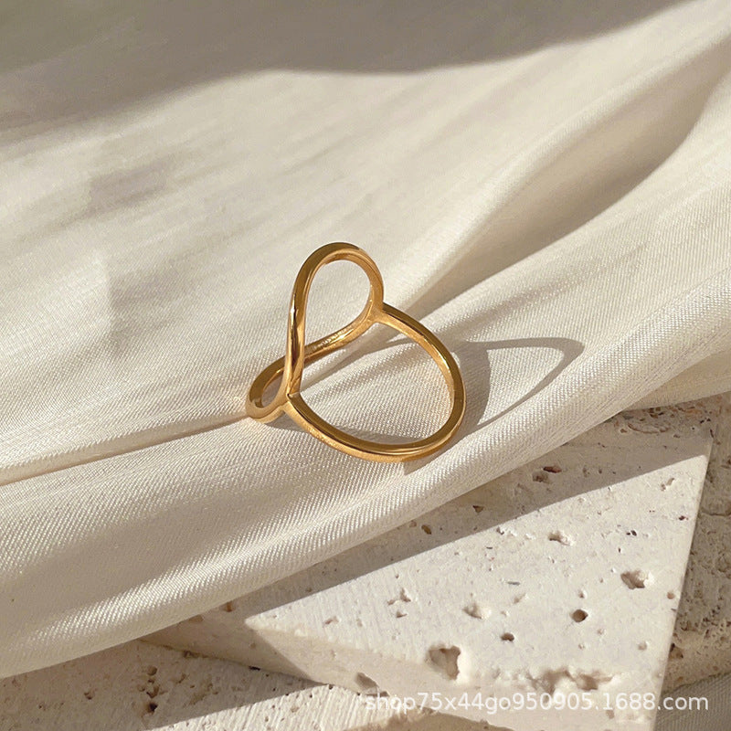 Female Nordic Minimalist Design Geometric Hollow Circle Ring