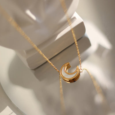 White Shell Mother-of-Friday Moon Goddess Necklace