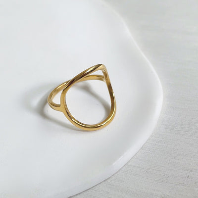 Female Nordic Minimalist Design Geometric Hollow Circle Ring